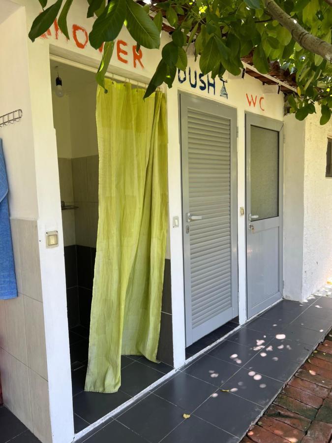 Elbasan Backpacker Hostel ภายนอก รูปภาพ