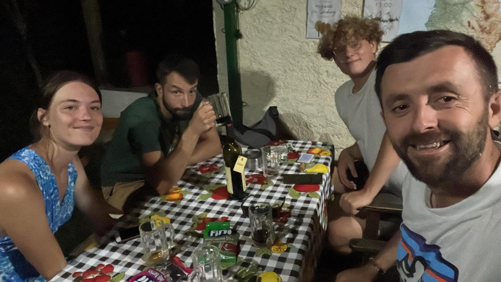 Elbasan Backpacker Hostel ภายนอก รูปภาพ